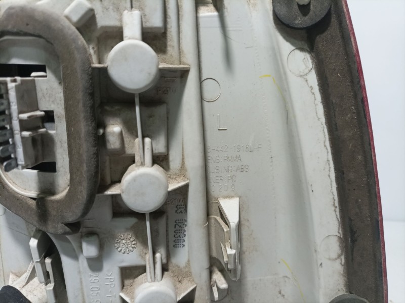 Recambio de piloto trasero izquierdo para opel astra g berlina referencia OEM IAM 90521542  