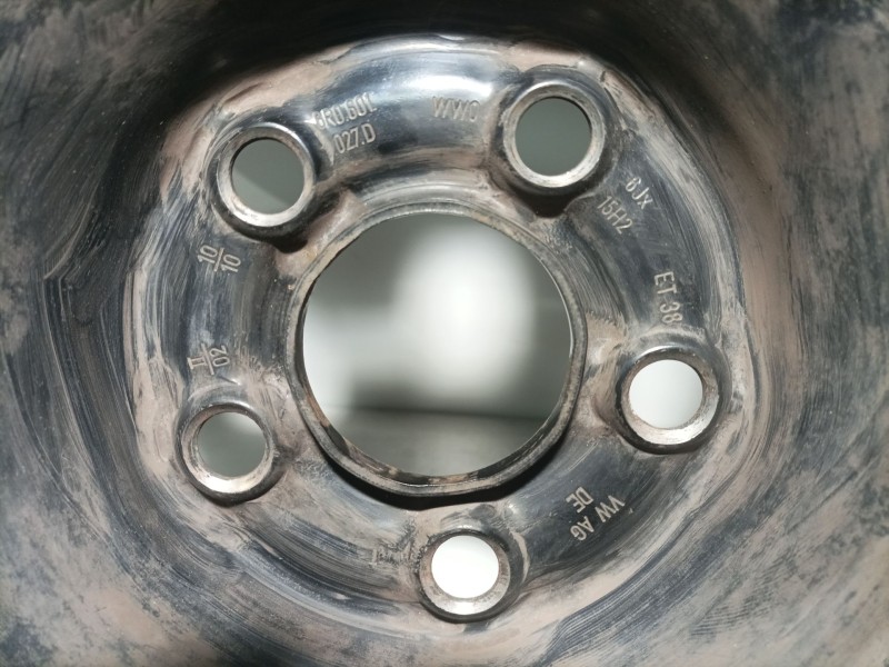 Recambio de llanta para skoda fabia (5j2 ) young referencia OEM IAM 6Q7601027C03C  