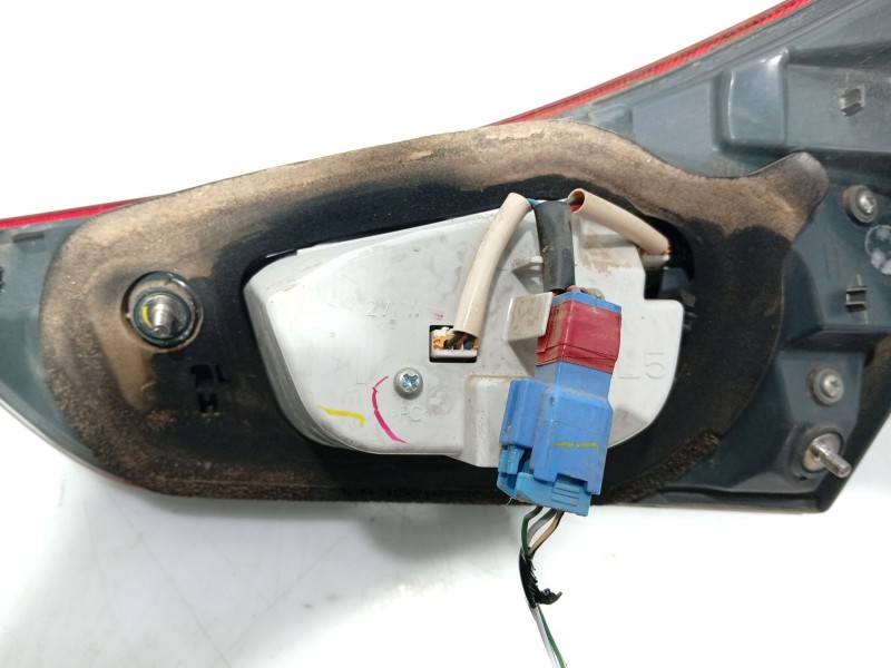 Recambio de piloto trasero izquierdo para toyota auris (_e18_) 1.4 d-4d (nde180_) referencia OEM IAM   