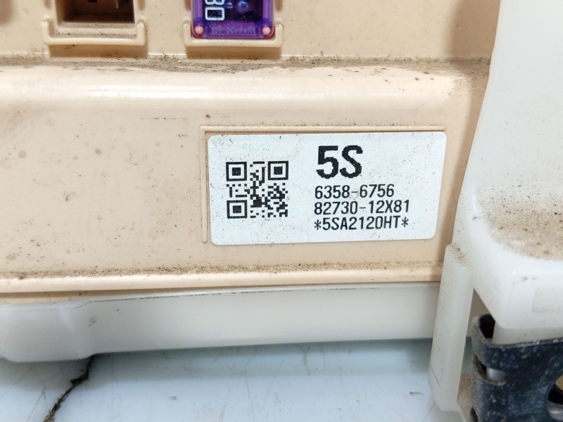 Recambio de caja reles / fusibles para toyota auris (_e18_) 1.4 d-4d (nde180_) referencia OEM IAM   