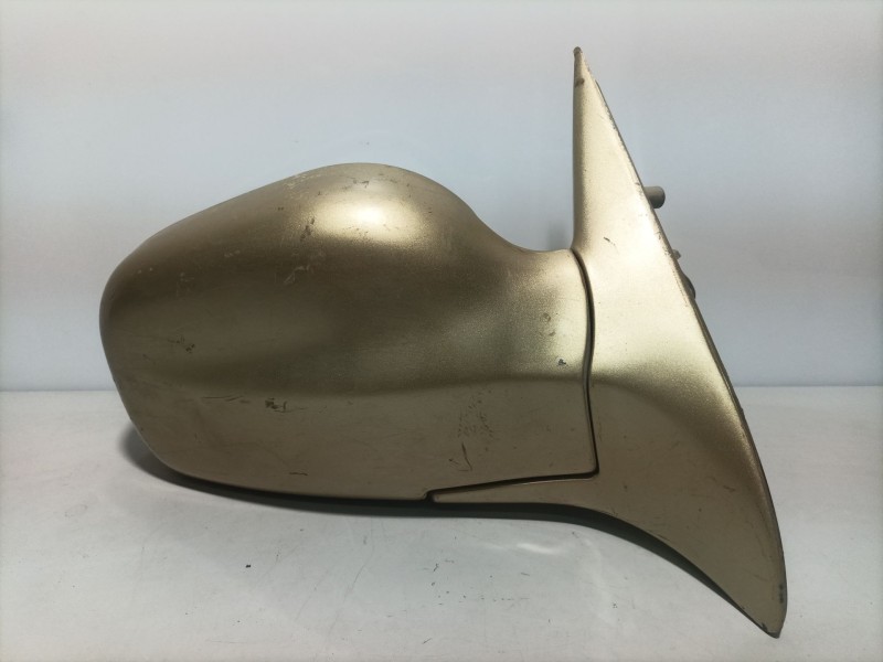 Recambio de retrovisor derecho para ssangyong musso 2.9 tdi grand lux referencia OEM IAM 7892005060  