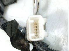 Recambio de anclaje cinturon trasero izquierdo para toyota auris (_e18_) 1.4 d-4d (nde180_) referencia OEM IAM    2