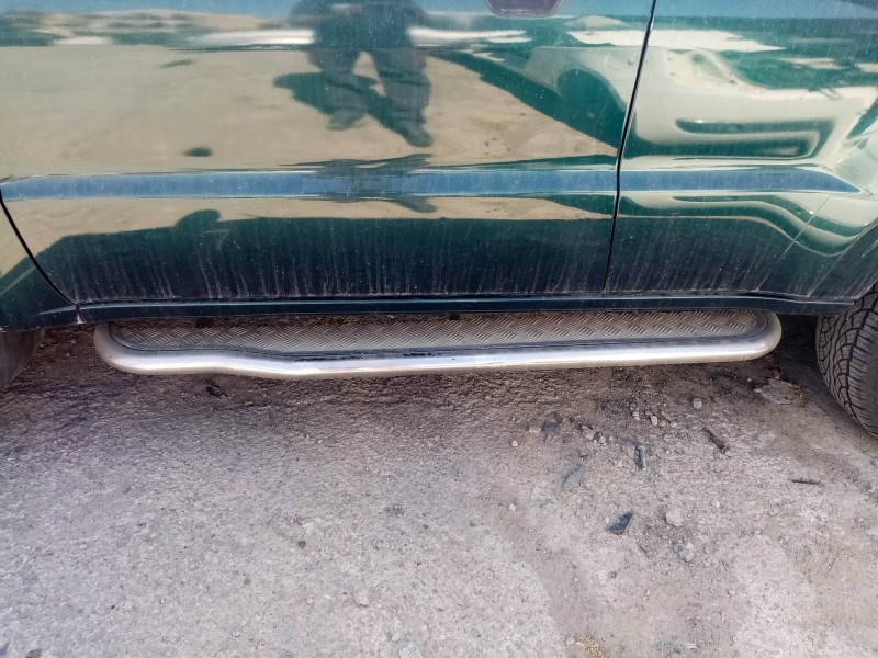 Recambio de estribos laterales para mitsubishi montero (v60/v70) 3.2 di-d cat referencia OEM IAM   
