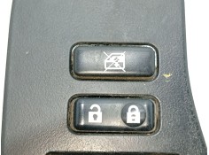 Recambio de mando elevalunas delantero izquierdo para toyota auris (_e18_) 1.4 d-4d (nde180_) referencia OEM IAM 8482002320   2