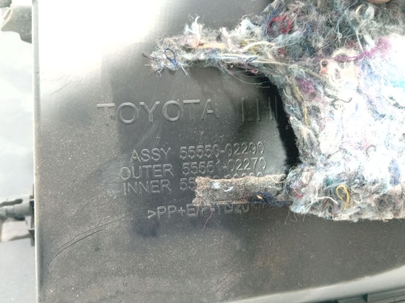 Recambio de guantera para toyota auris (_e18_) 1.4 d-4d (nde180_) referencia OEM IAM   