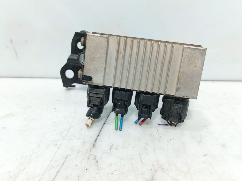 Recambio de modulo electronico para toyota auris (_e18_) 1.4 d-4d (nde180_) referencia OEM IAM   
