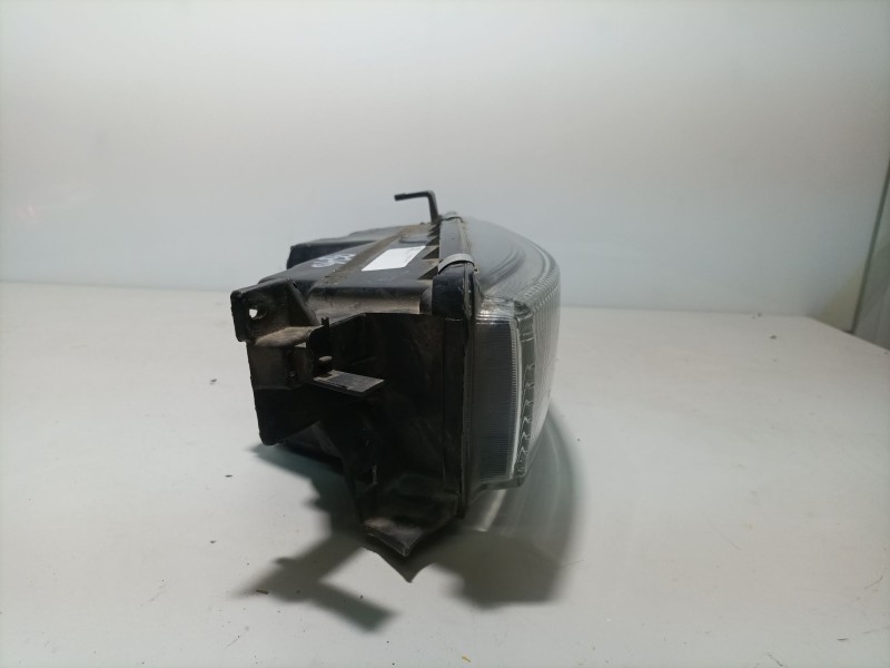 Recambio de faro izquierdo para mitsubishi galant berlina (ea0) 2.4 gdi cat referencia OEM IAM mr339377  