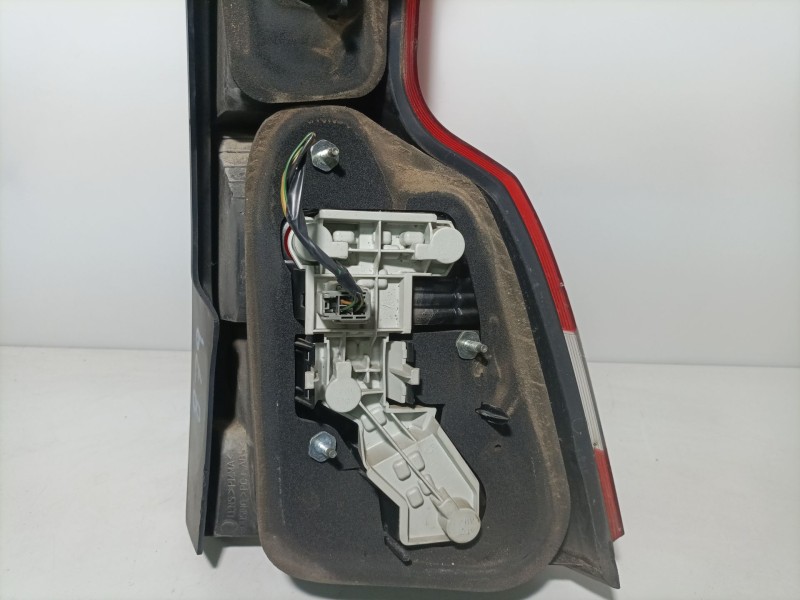 Recambio de piloto trasero izquierdo para volvo v50 (545) 2.0 d referencia OEM IAM 30678749  