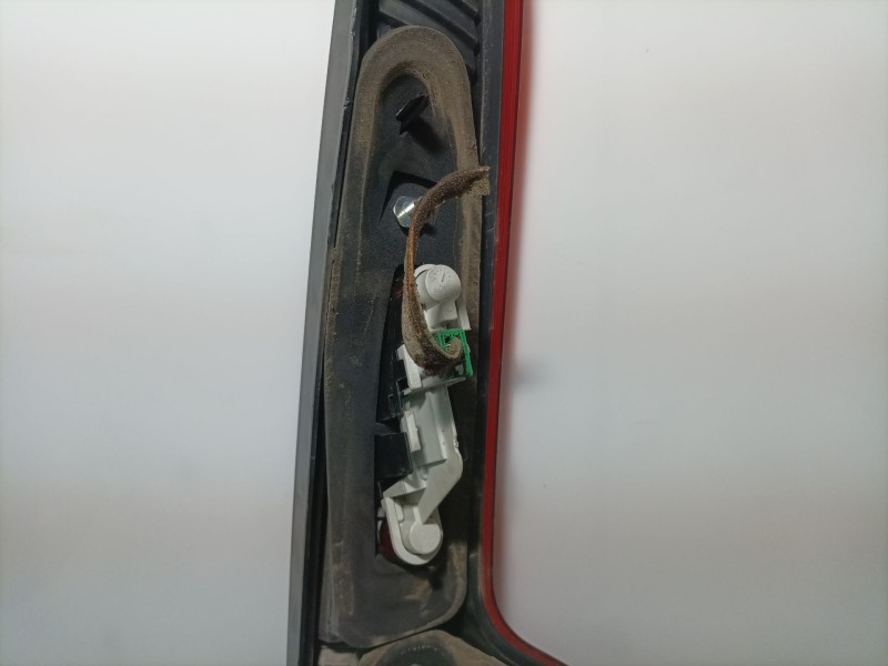 Recambio de piloto trasero izquierdo para volvo v50 (545) 2.0 d referencia OEM IAM 30678749  