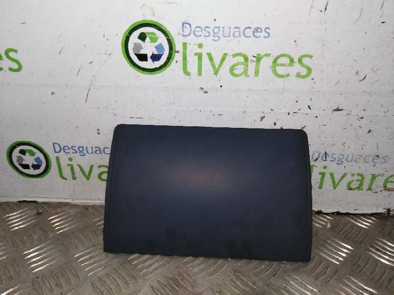 Recambio de no identificado para  referencia OEM IAM TAPA PARAGOLPE TRASERO  