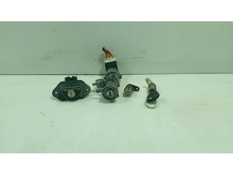 Recambio de conmutador de arranque para daewoo lanos (klat) 1.5 referencia OEM IAM 530825  96303500