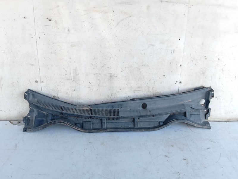 Recambio de moldura para toyota auris (_e18_) 1.4 d-4d (nde180_) referencia OEM IAM   