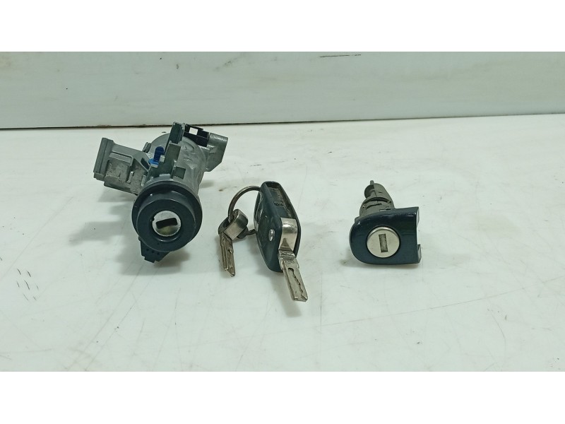 Recambio de conmutador de arranque para seat leon (1p1) 2.0 tdi 16v referencia OEM IAM   