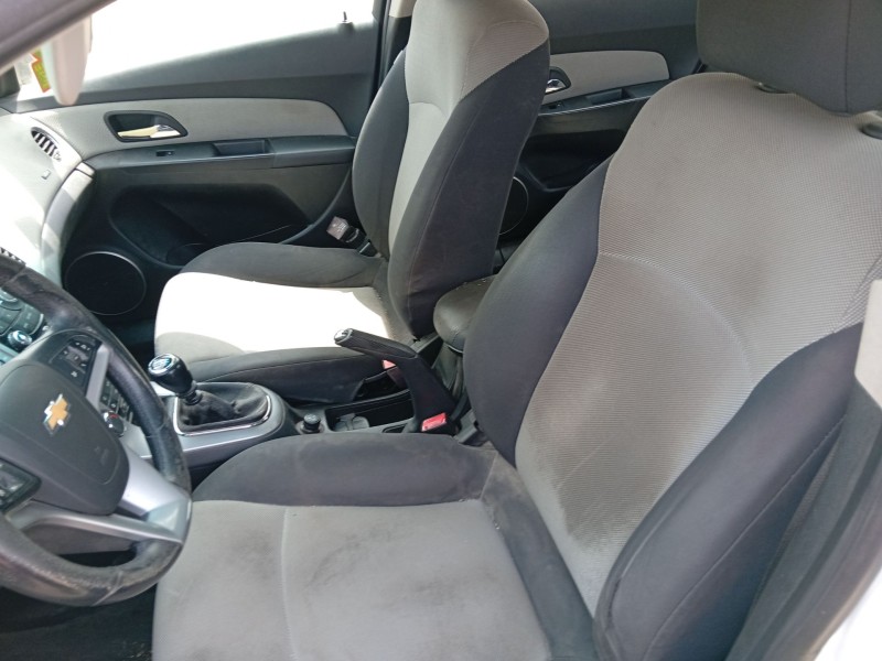chevrolet cruze (j300) del año 2011