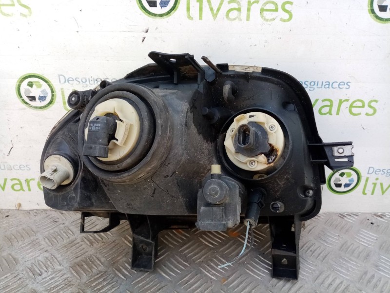 Recambio de faro izquierdo para renault clio ii fase i (b/cbo) 1.2   |   0.98 - ... | 1998 | 58 cv / 43 kw referencia OEM IAM   