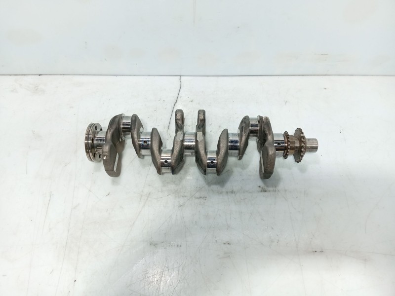 Recambio de cigueñal para toyota auris (_e18_) 1.4 d-4d (nde180_) referencia OEM IAM 1340133021  