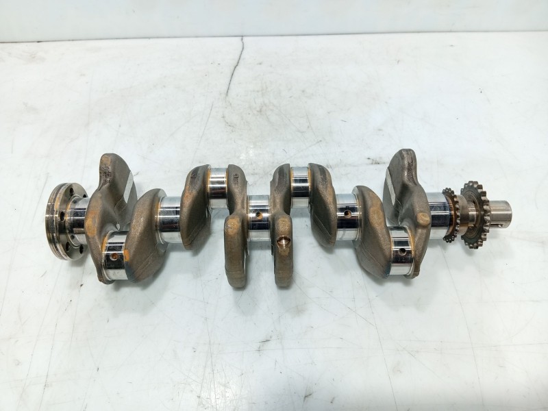 Recambio de cigueñal para toyota auris (_e18_) 1.4 d-4d (nde180_) referencia OEM IAM 1340133021  