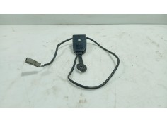 Recambio de anclaje cinturon delantero izquierdo para iveco daily 35c 14 g 3450 torsion natural power referencia OEM IAM   