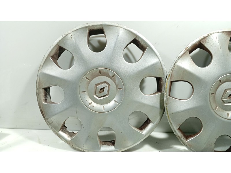 Recambio de tapacubos para renault clio iii grandtour (kr0/1_) 1.5 dci (kr0f) referencia OEM IAM   