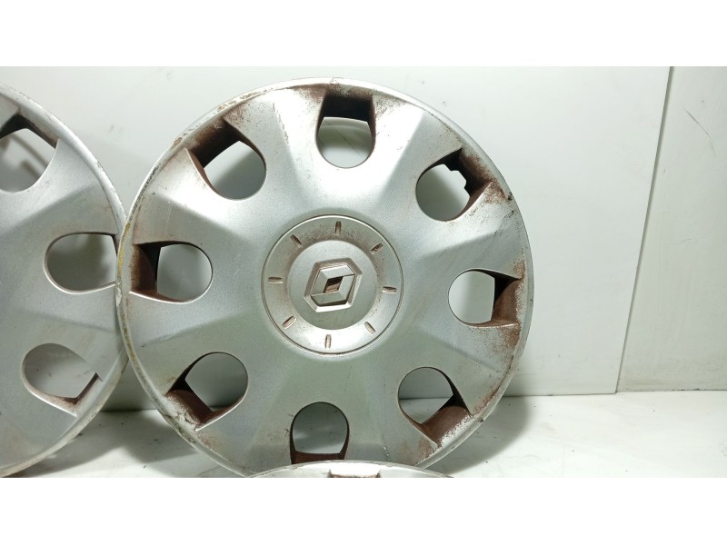 Recambio de tapacubos para renault clio iii grandtour (kr0/1_) 1.5 dci (kr0f) referencia OEM IAM   