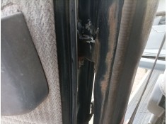 Recambio de bisagra puerta trasera izquierda para nissan patrol gr (y60) referencia OEM IAM   