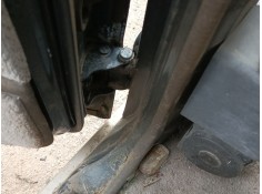 Recambio de bisagra puerta trasera izquierda para nissan patrol gr (y60) referencia OEM IAM    2