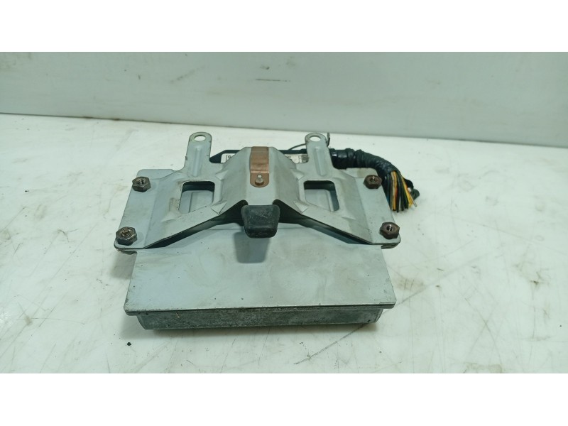 Recambio de centralita motor uce para hyundai coupe (j2) referencia OEM IAM   