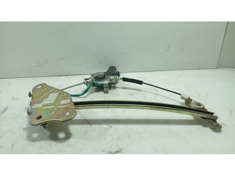 Recambio de elevalunas delantero izquierdo para hyundai coupe (j2) referencia OEM IAM   