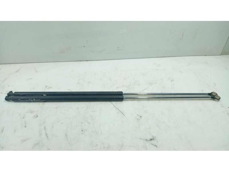 Recambio de amortiguadores maletero / porton para hyundai coupe (j2) referencia OEM IAM   