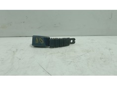 Recambio de anclaje cinturon delantero derecho para hyundai coupe (j2) referencia OEM IAM   