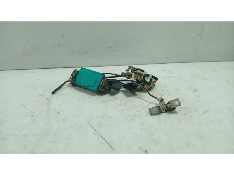 Recambio de cerradura puerta delantera izquierda para hyundai coupe (j2) referencia OEM IAM   