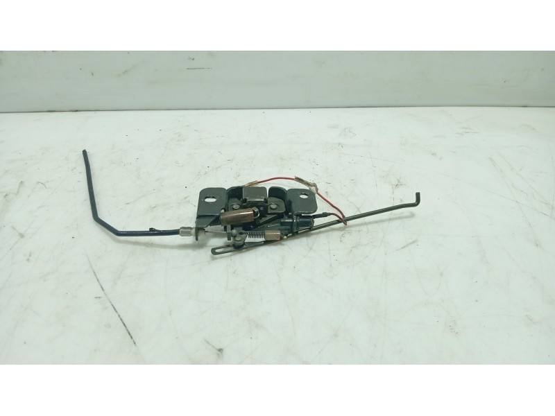 Recambio de cerradura maletero / porton para hyundai coupe (j2) referencia OEM IAM   