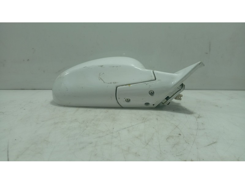 Recambio de retrovisor derecho para hyundai coupe (j2) referencia OEM IAM   