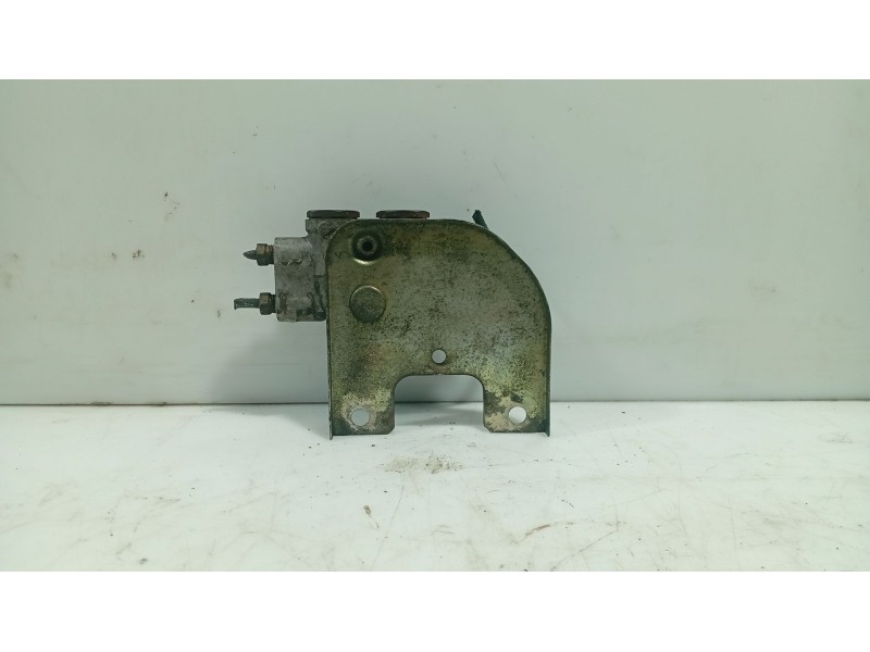 Recambio de repartidor de freno para hyundai coupe (j2) referencia OEM IAM   