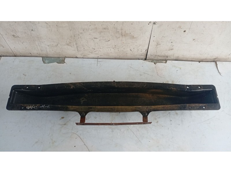 Recambio de refuerzo paragolpes trasero para hyundai coupe (j2) referencia OEM IAM   