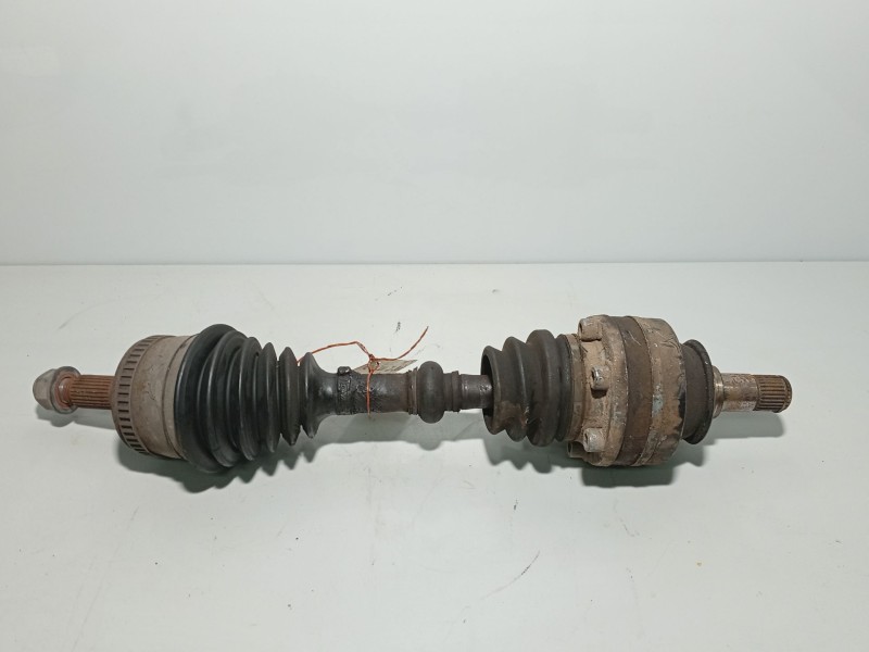 Recambio de transmision delantera izquierda para mercedes-benz vito marco polo (638) 112 cdi referencia OEM IAM A6383342334  