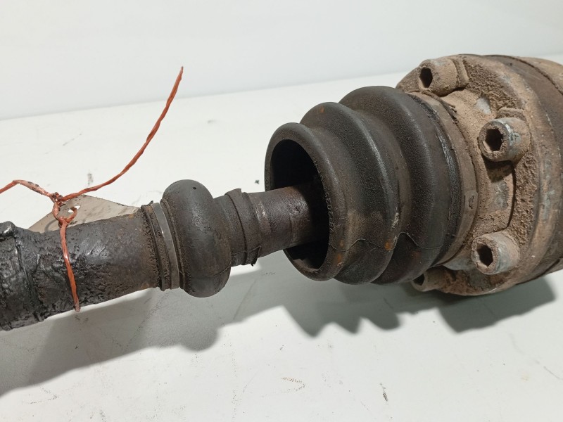 Recambio de transmision delantera izquierda para mercedes-benz vito marco polo (638) 112 cdi referencia OEM IAM A6383342334  
