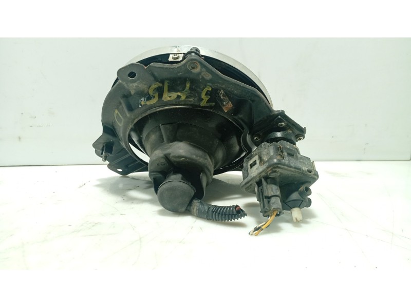 Recambio de faro derecho para ssangyong korando 2.3 turbodiesel cat referencia OEM IAM   