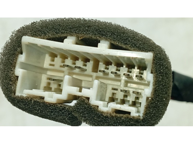 Recambio de mando volante para ssangyong korando 2.3 turbodiesel cat referencia OEM IAM   