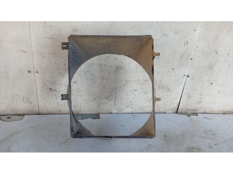 Recambio de moldura para ssangyong korando 2.3 turbodiesel cat referencia OEM IAM   