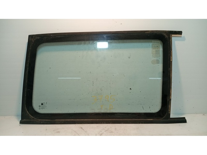 Recambio de luna custodia trasera derecha para ssangyong korando 2.3 turbodiesel cat referencia OEM IAM   