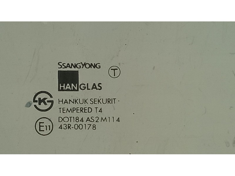 Recambio de luna delantera derecha para ssangyong korando 2.3 turbodiesel cat referencia OEM IAM   