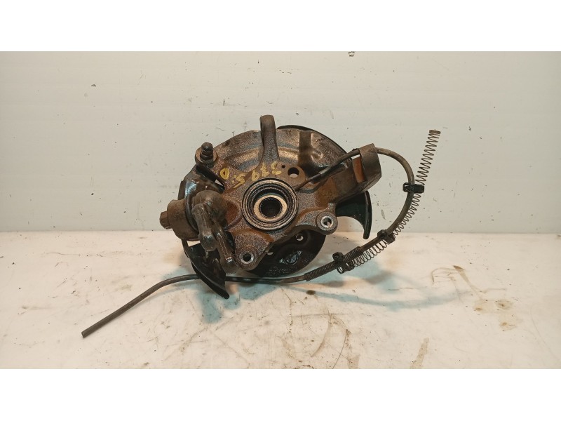 Recambio de mangueta delantera derecha para ssangyong korando 2.3 turbodiesel cat referencia OEM IAM   