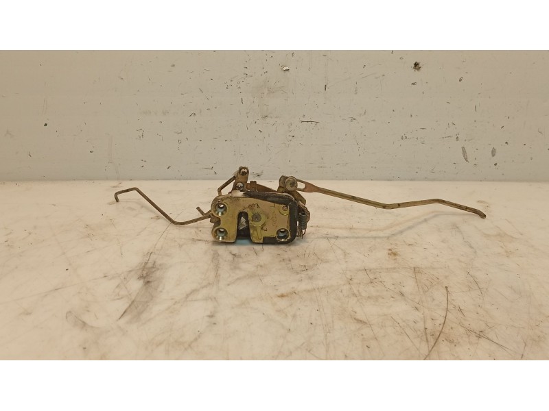 Recambio de cerradura maletero / porton para ssangyong korando 2.3 turbodiesel cat referencia OEM IAM   