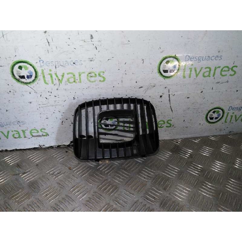 Recambio de rejilla paragolpes central para  referencia OEM IAM 113431029  