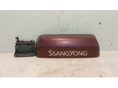 Recambio de moldura para ssangyong korando 2.3 turbodiesel cat referencia OEM IAM   