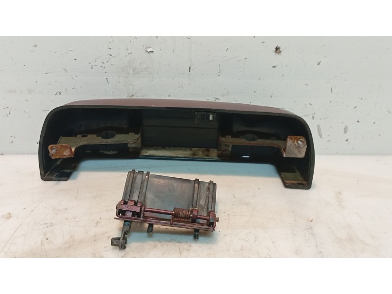 Recambio de moldura para ssangyong korando 2.3 turbodiesel cat referencia OEM IAM   