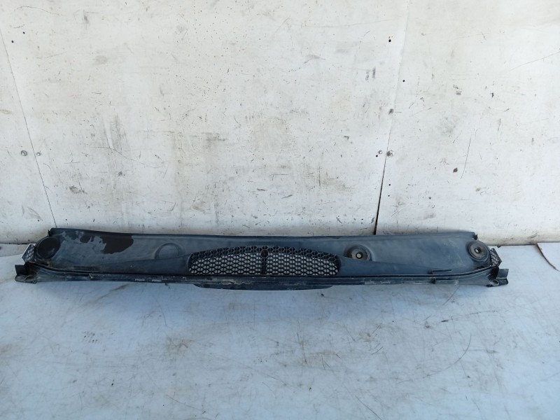 Recambio de moldura para peugeot partner furgoneta/monovolumen 1.6 hdi / bluehdi 75 referencia OEM IAM   