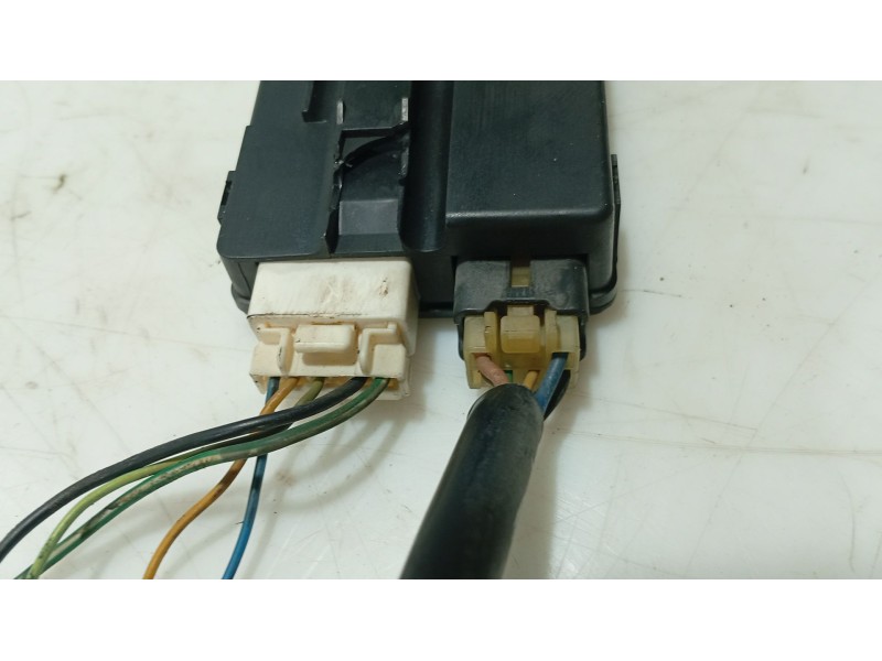 Recambio de motor techo electrico para ssangyong rodius i 2.7 xdi referencia OEM IAM   