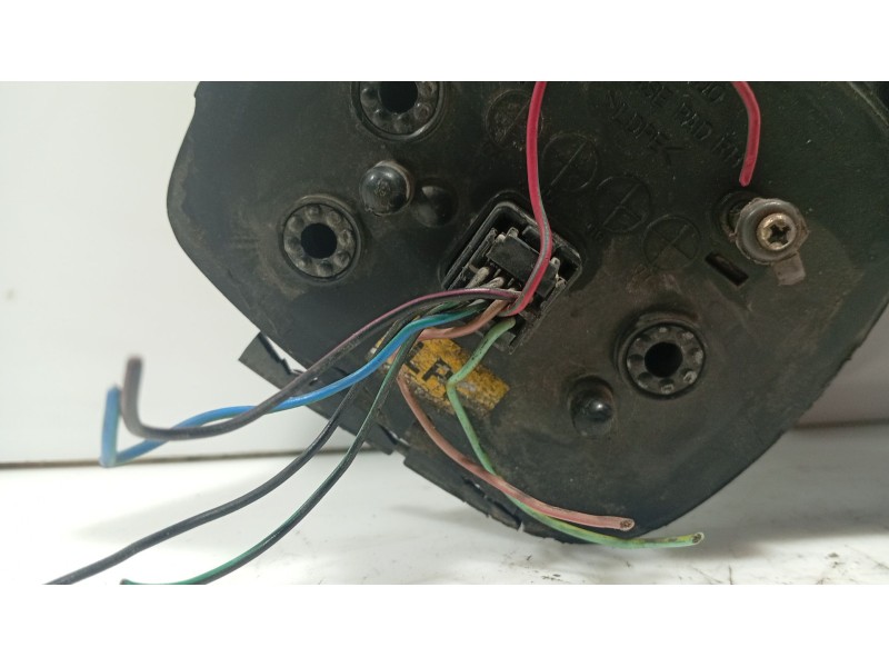 Recambio de retrovisor derecho para ssangyong rodius i 2.7 xdi referencia OEM IAM   
